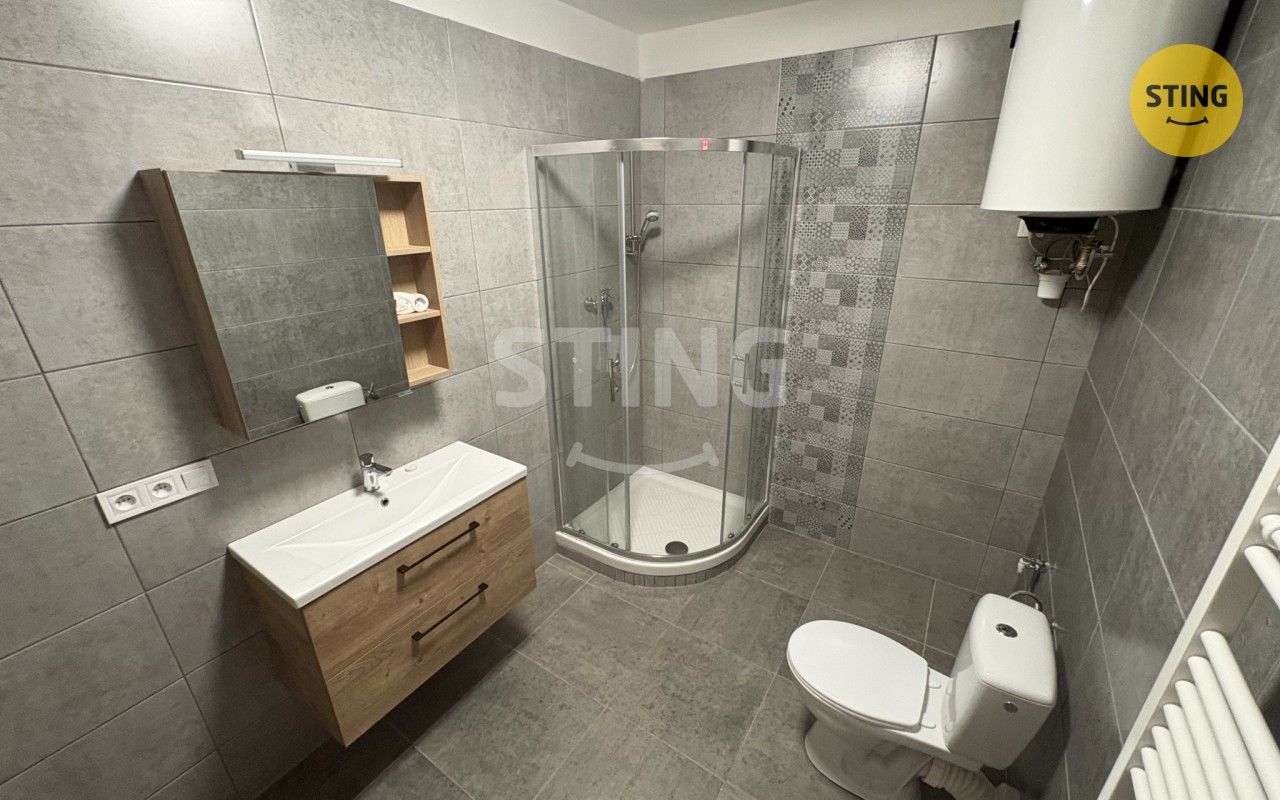 Pronájem bytu 2+kk 70 m² - foto 3