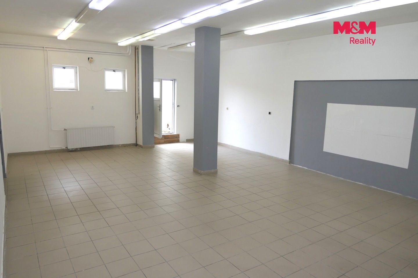 Pronájem komerčního prostoru 60 m² - foto 2