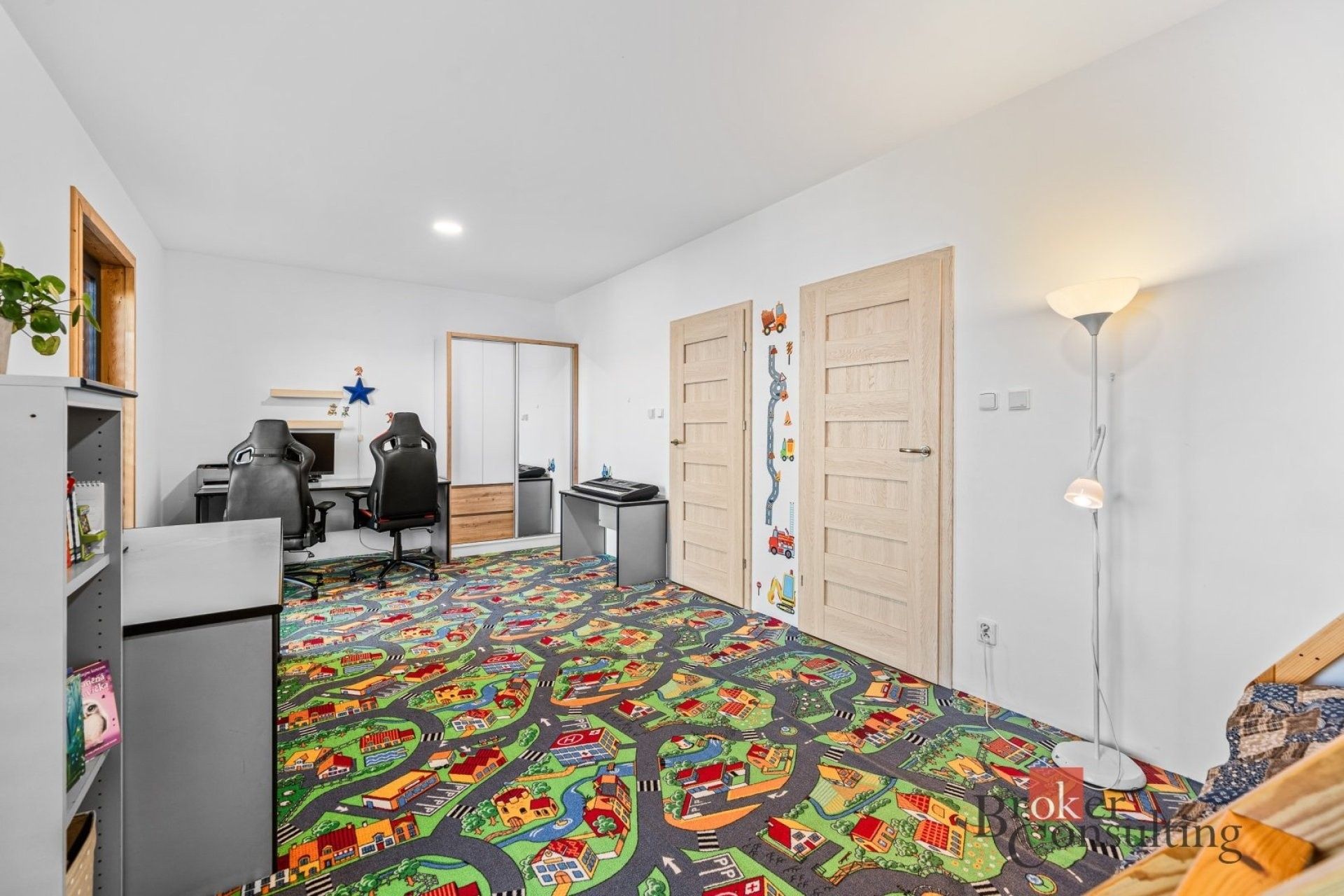 Prodej nemovitosti 183 m² - foto 24