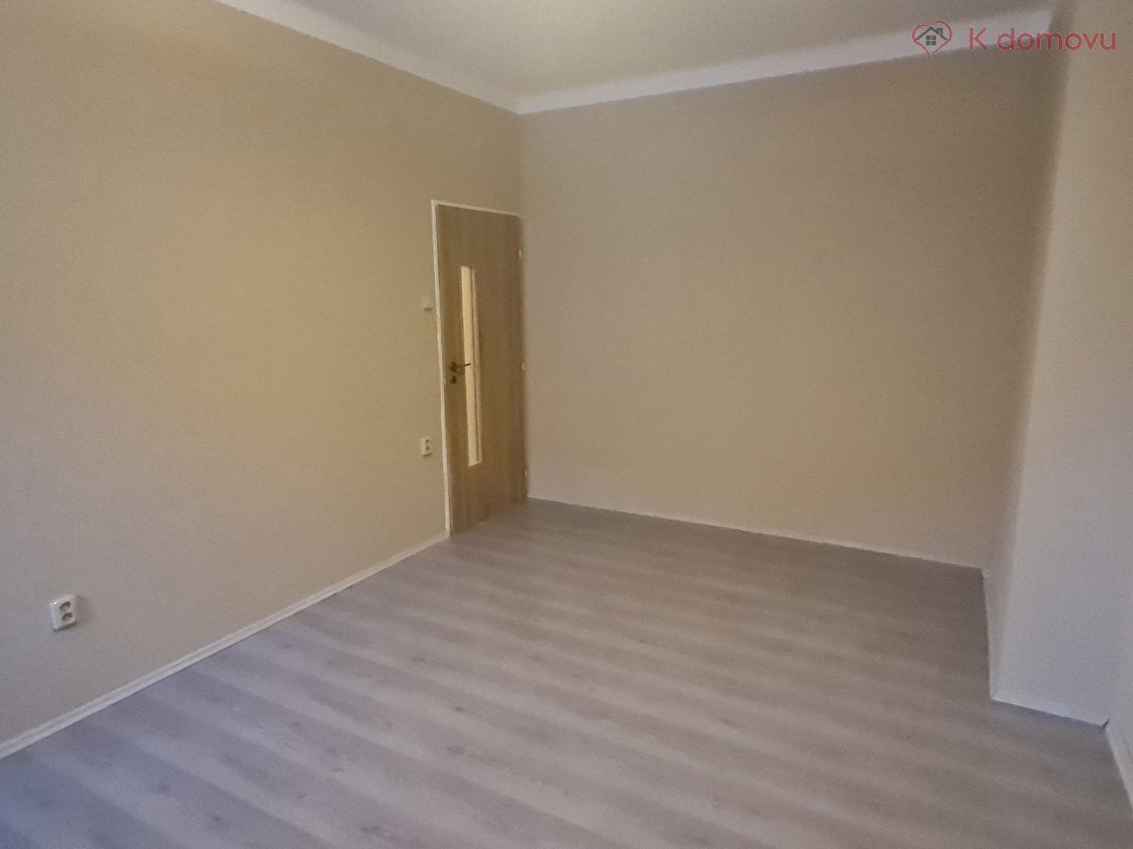 Pronájem bytu 1+1 37 m² - foto 3