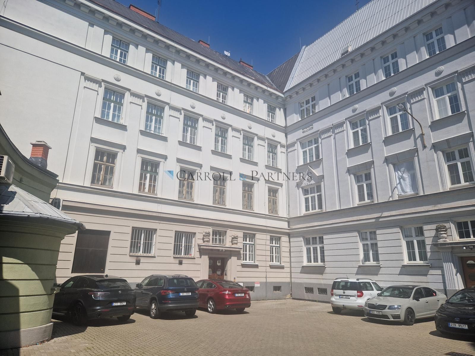 Pronájem bytu 2+kk 69 m² - foto 13