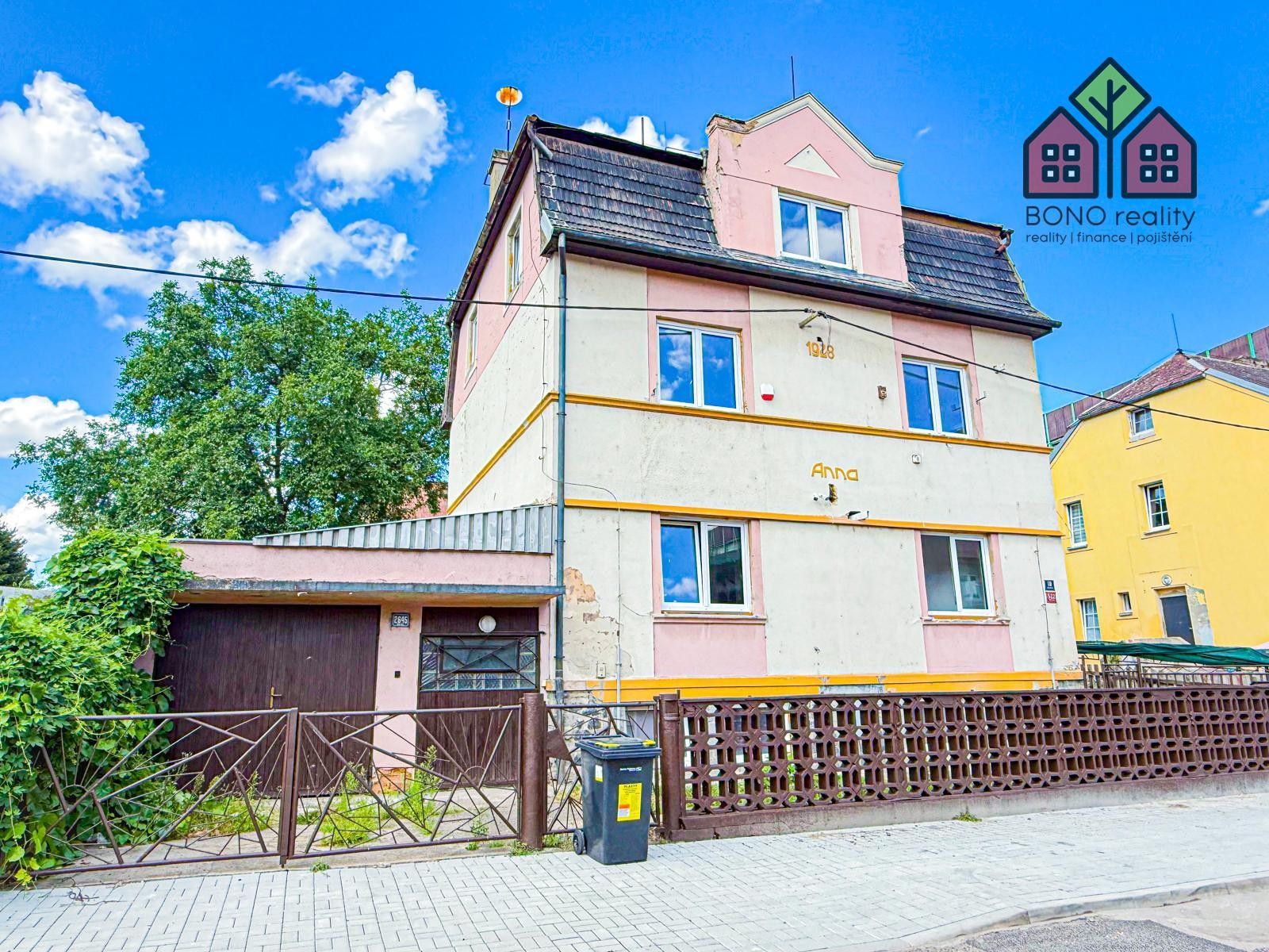 Pronájem bytu 1+1 35 m² - foto 1