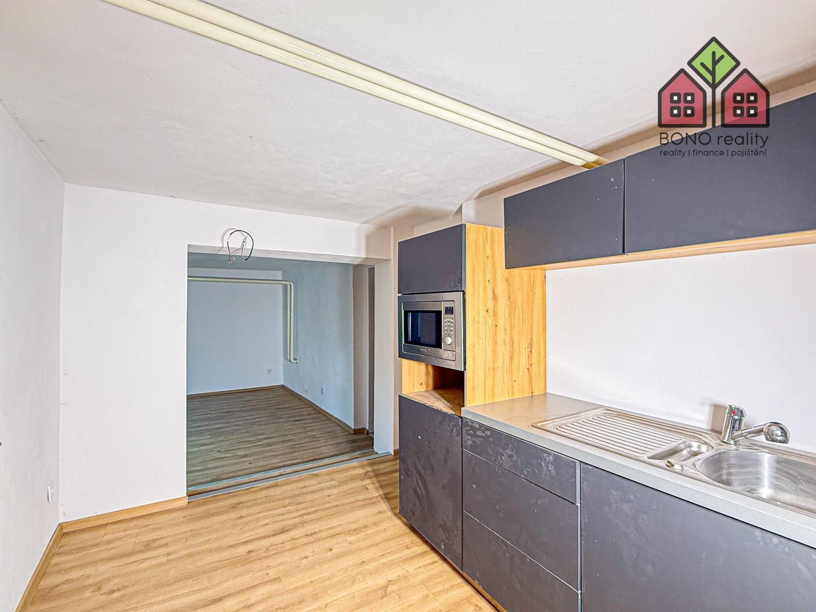 Pronájem bytu 1+1 35 m² - foto 5