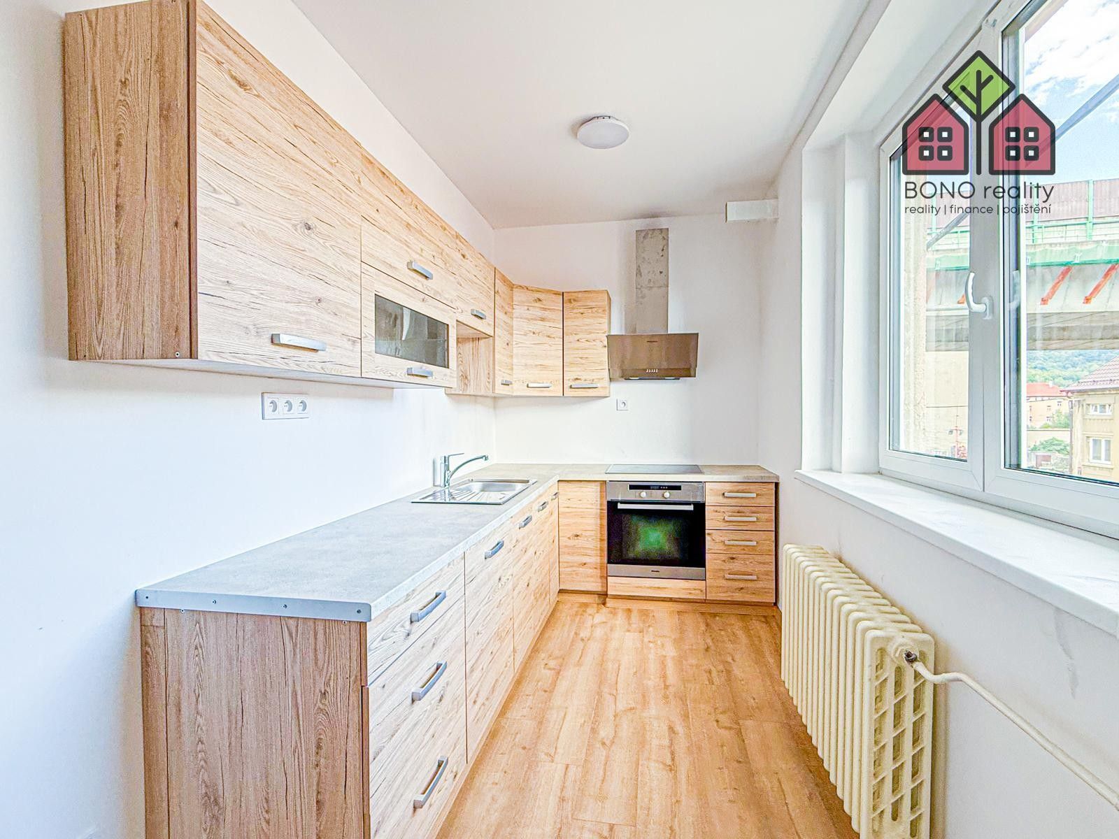 Pronájem bytu 3+1 65 m² - foto 3