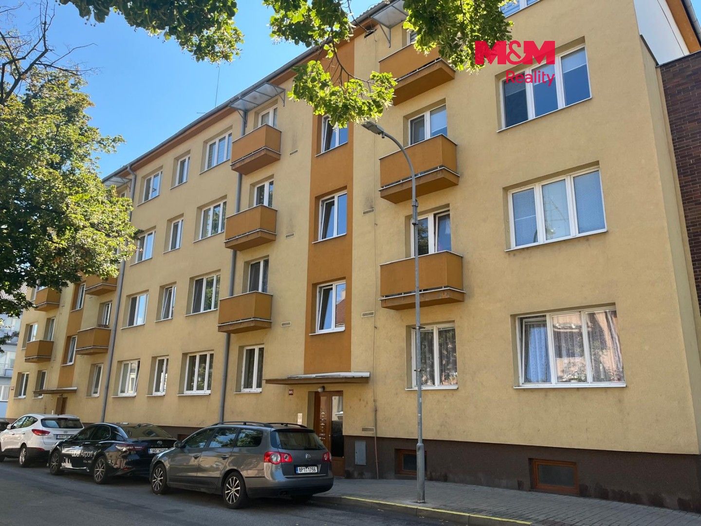 Prodej bytu 2+1 55 m² - foto 1