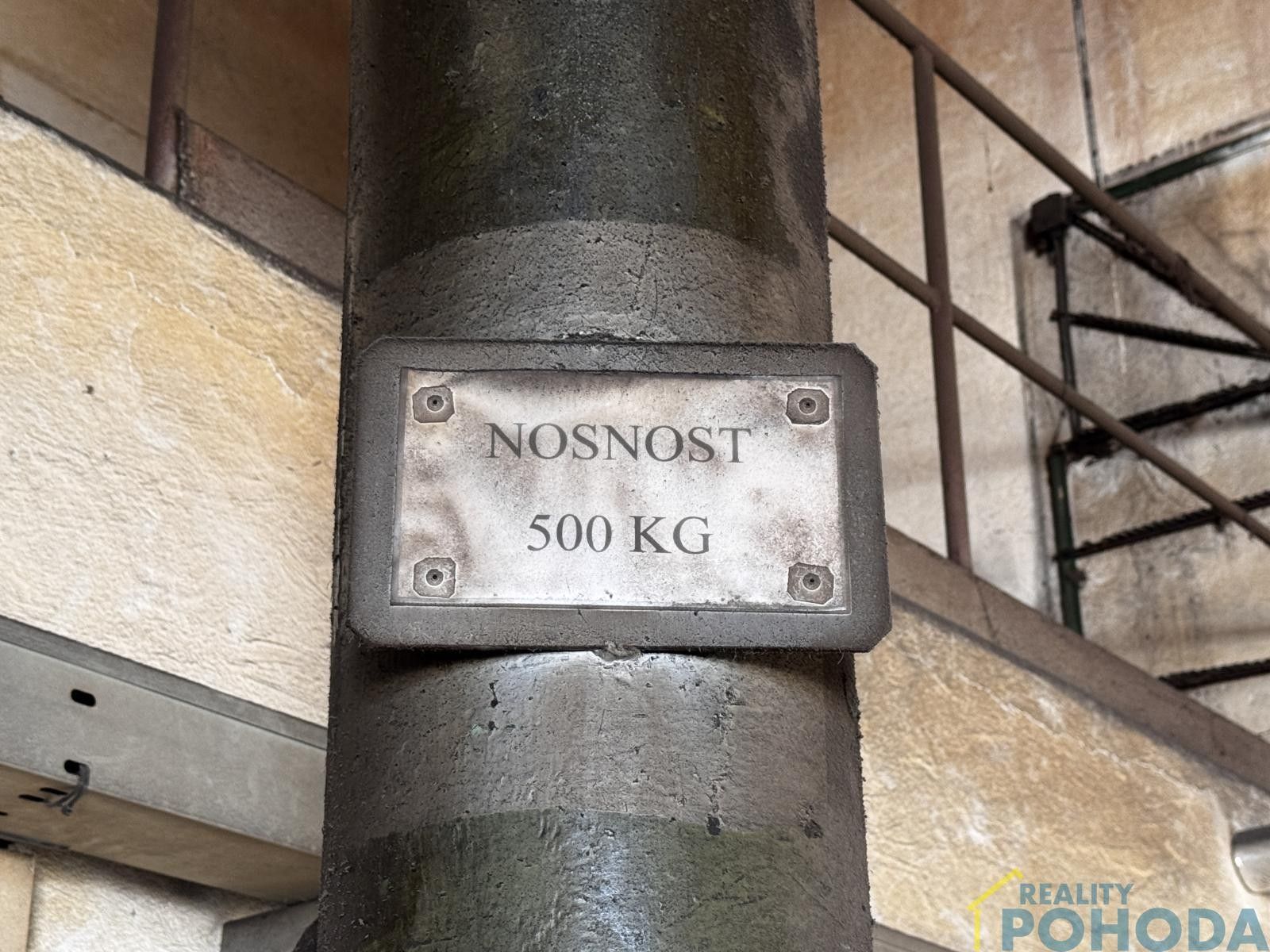 Pronájem komerčního prostoru 195 m² - foto 10