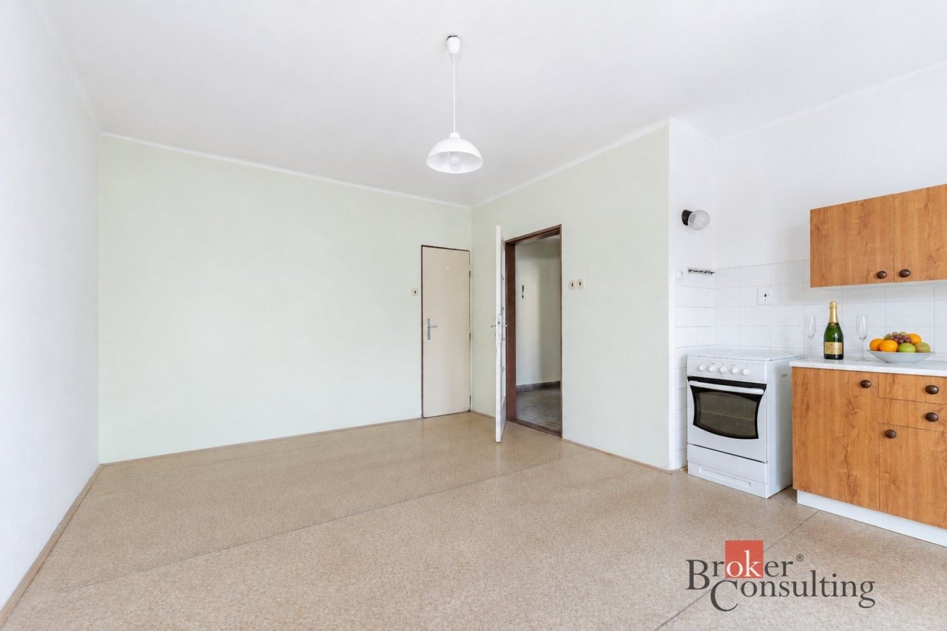 Prodej bytu 2+kk 63 m² - foto 2