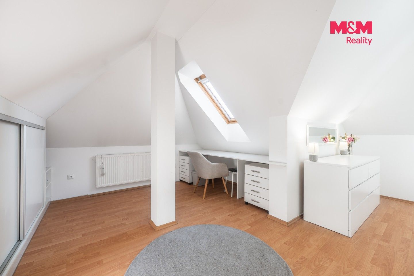 Prodej nemovitosti 180 m² - foto 12