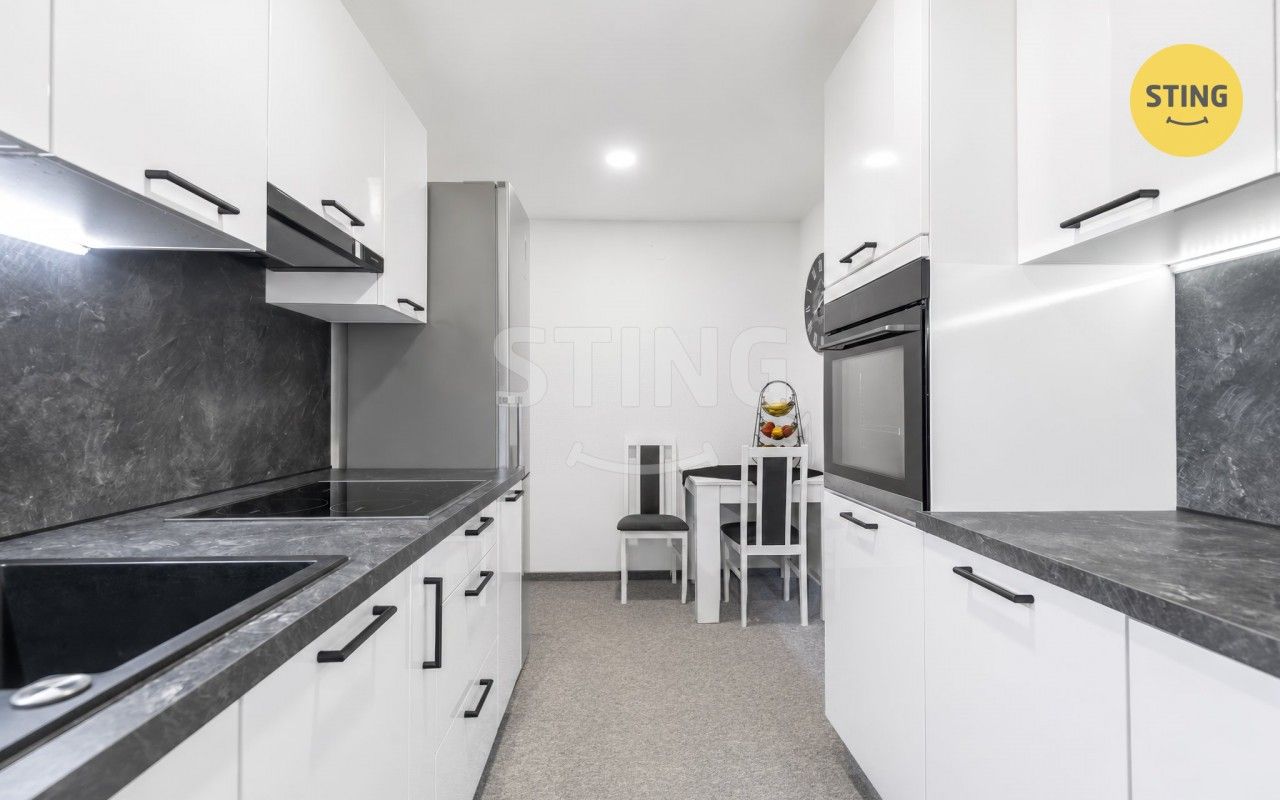 Prodej bytu 3+1 70 m² - foto 4