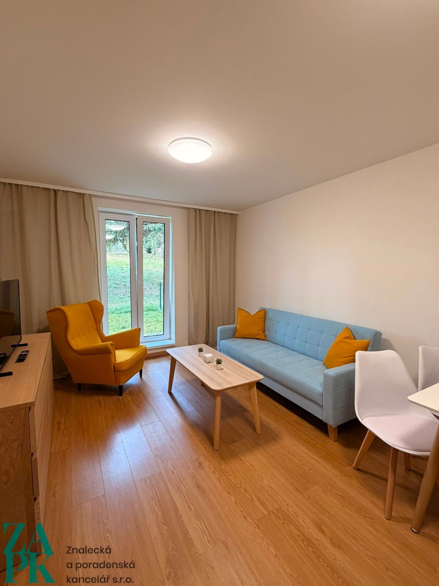 Pronájem bytu 2+kk 42 m² - foto 5