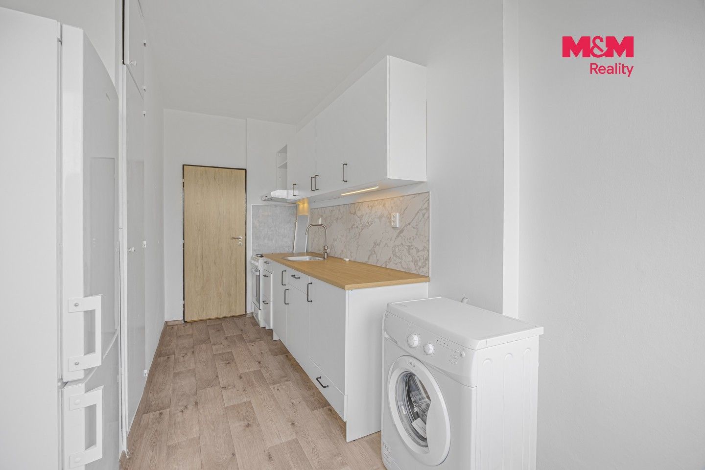 Pronájem bytu 3+1 77 m² - foto 3