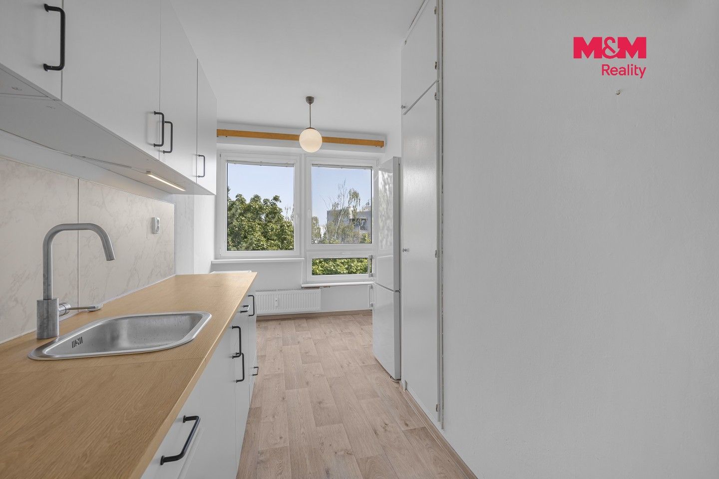 Pronájem bytu 3+1 77 m² - foto 4