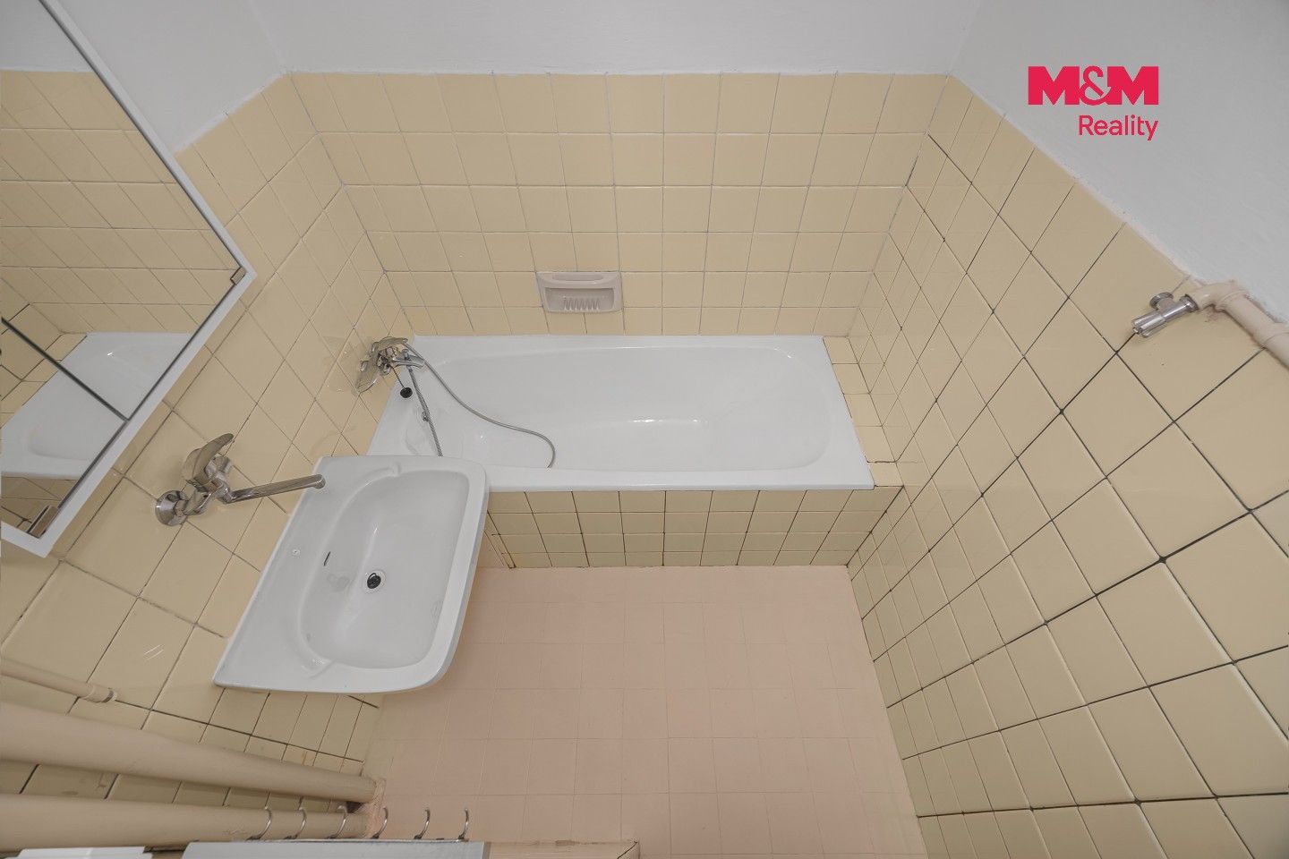 Pronájem bytu 3+1 77 m² - foto 16