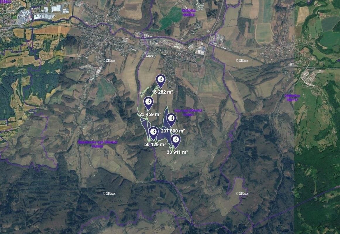 Prodej pozemku 4500 m² - foto 2