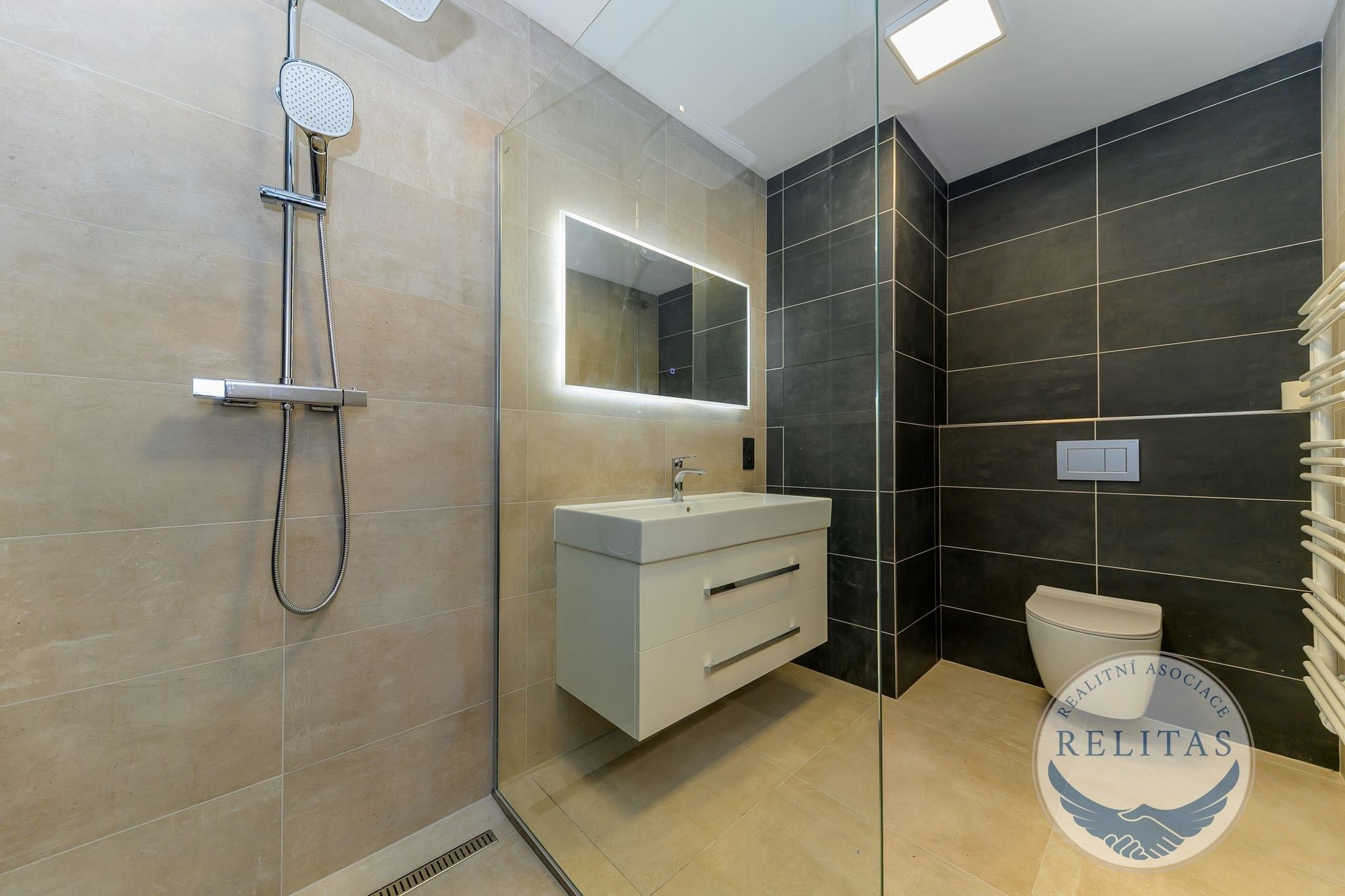 Pronájem bytu 2+kk 52 m² - foto 6