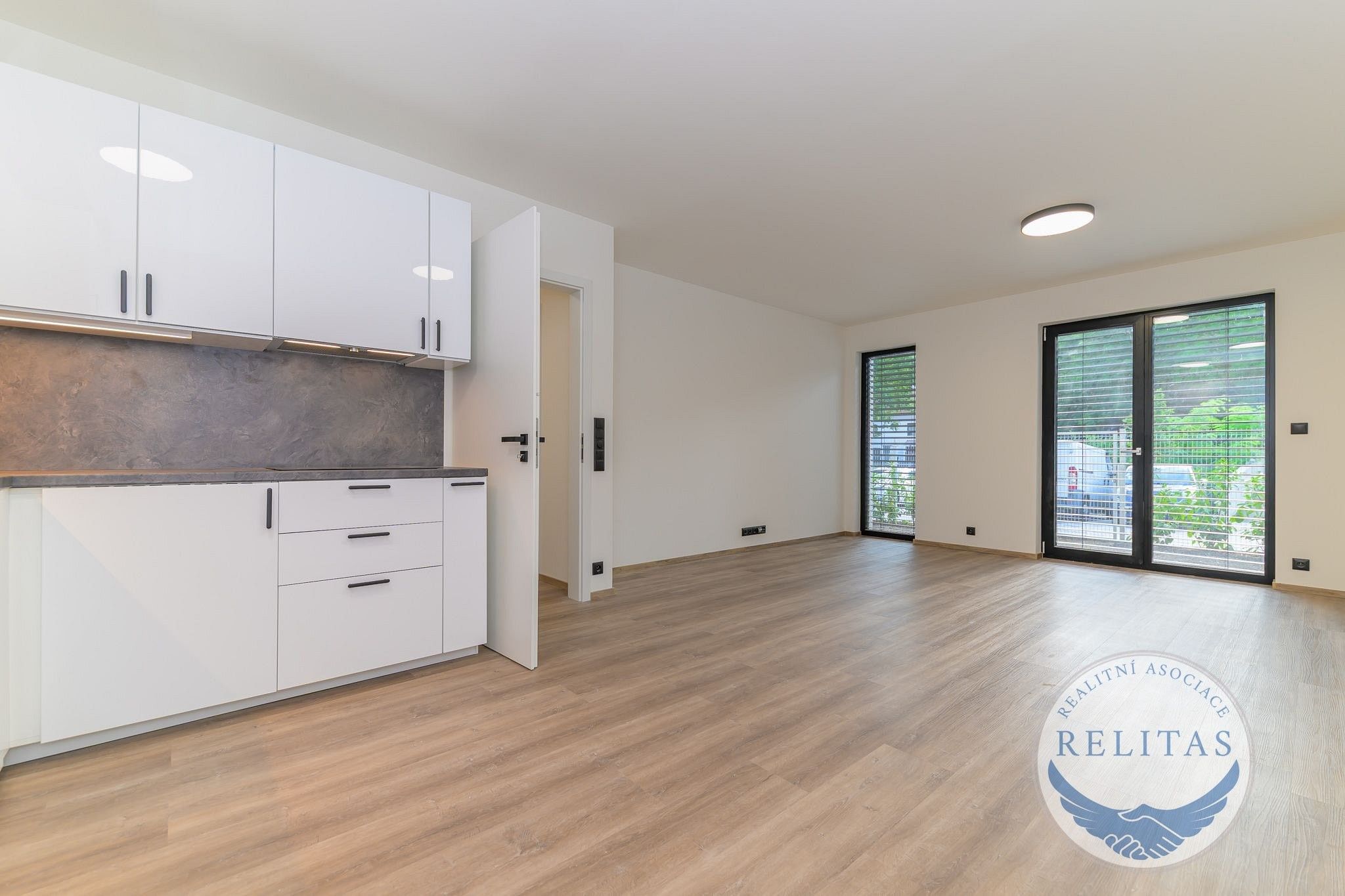 Pronájem bytu 2+kk 52 m² - foto 4