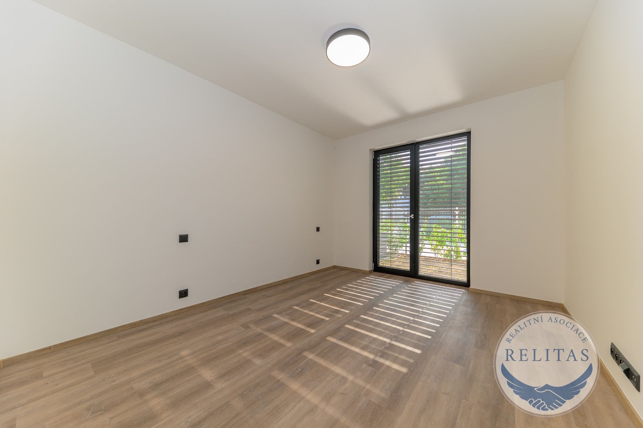 Pronájem bytu 2+kk 52 m² - foto 10