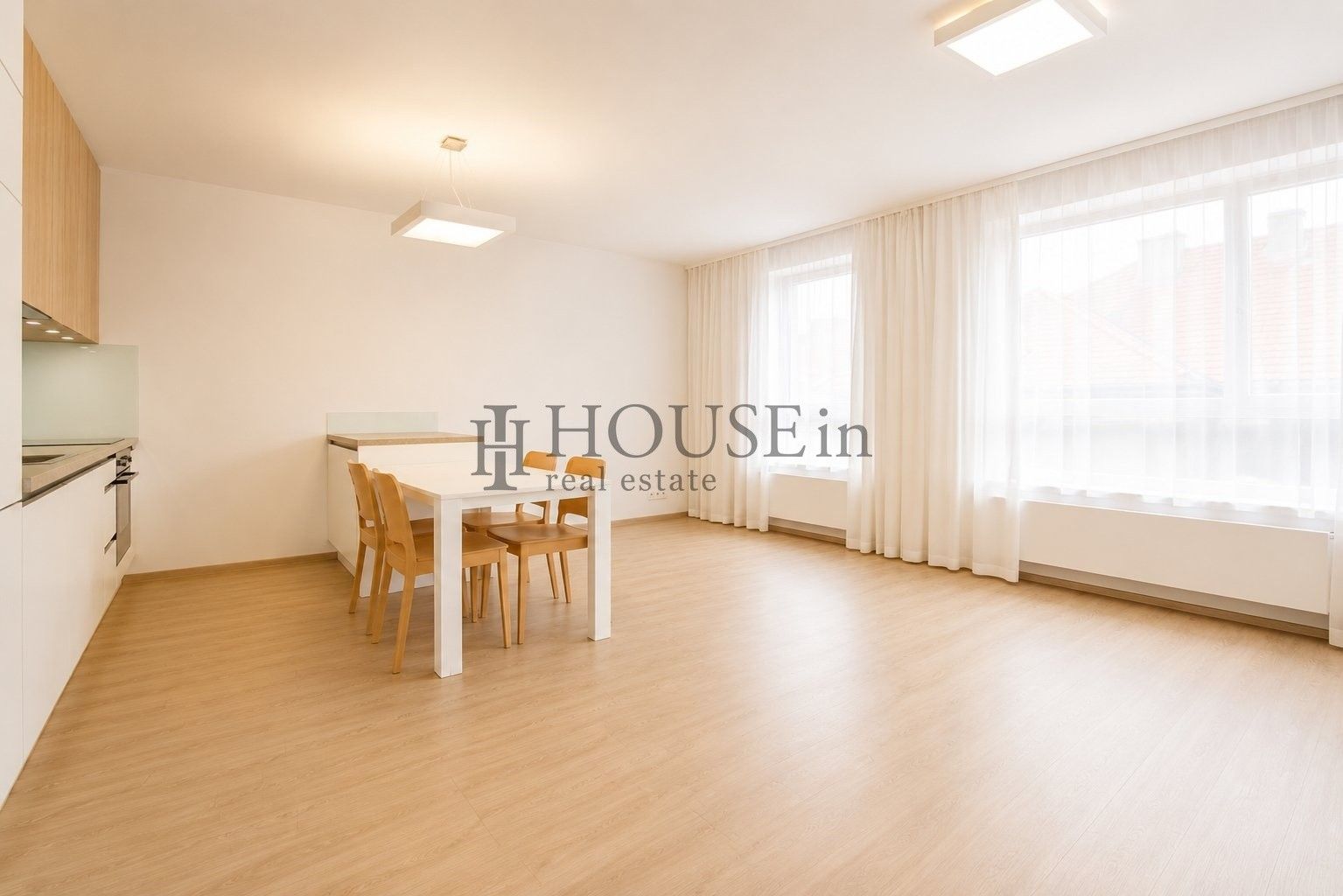 Pronájem bytu 2+kk 70 m² - foto 6