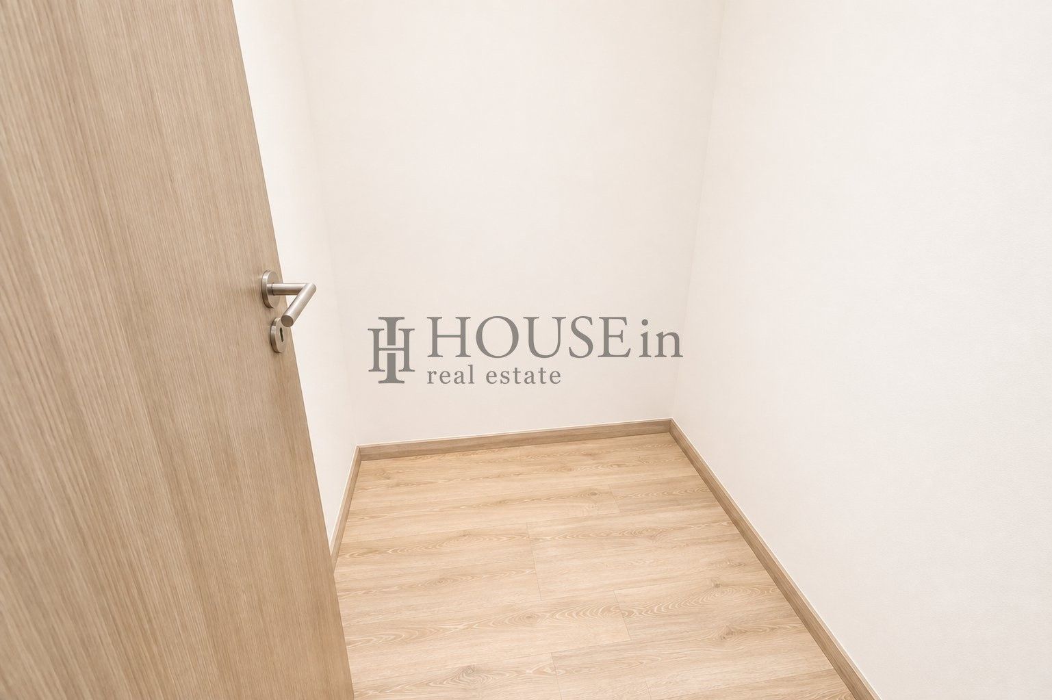 Pronájem bytu 2+kk 70 m² - foto 14