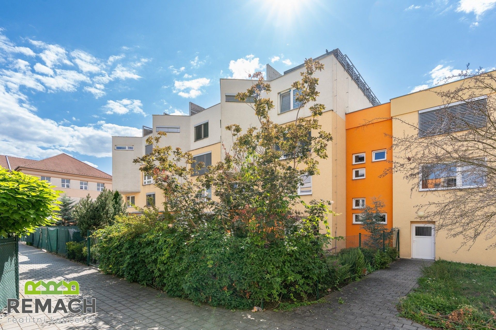 Prodej bytu 3+kk 92 m² - foto 9