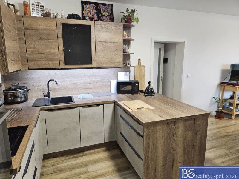 Prodej bytu 2+kk 60 m² - foto 3