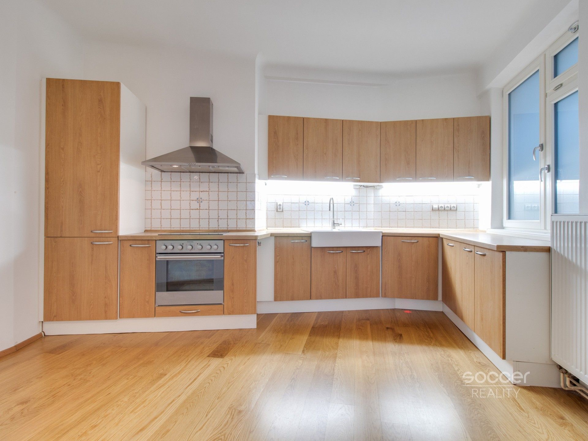 Pronájem bytu 3+1 97 m² - foto 3