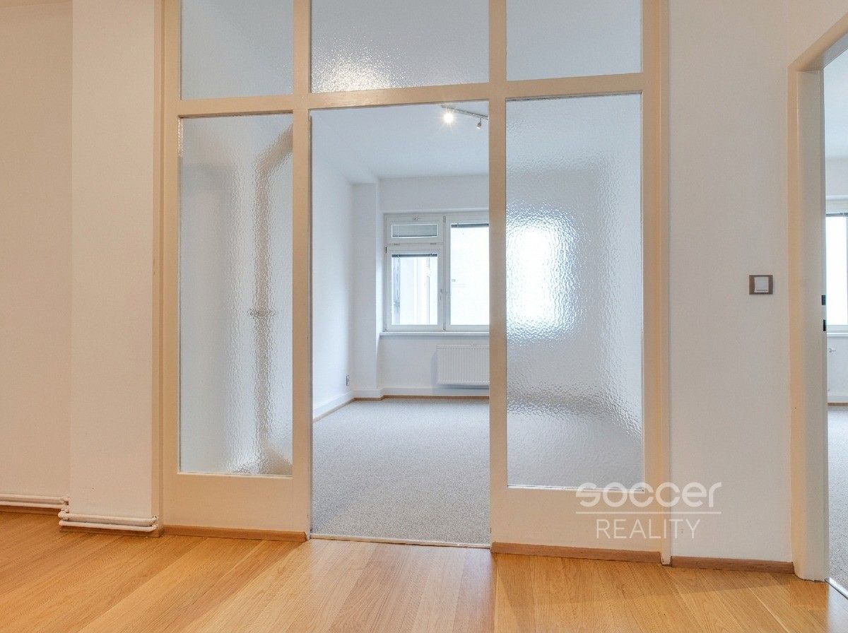 Pronájem bytu 3+1 97 m² - foto 12