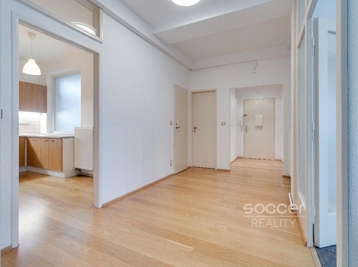 Pronájem bytu 3+1 97 m² - foto 13