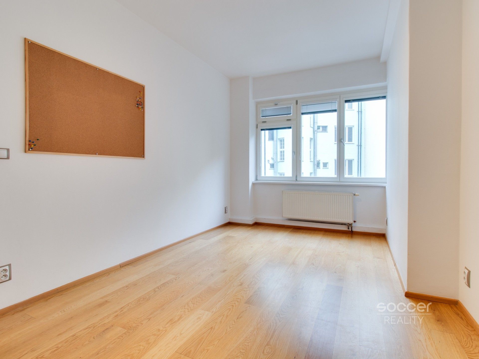 Pronájem bytu 3+1 97 m² - foto 18