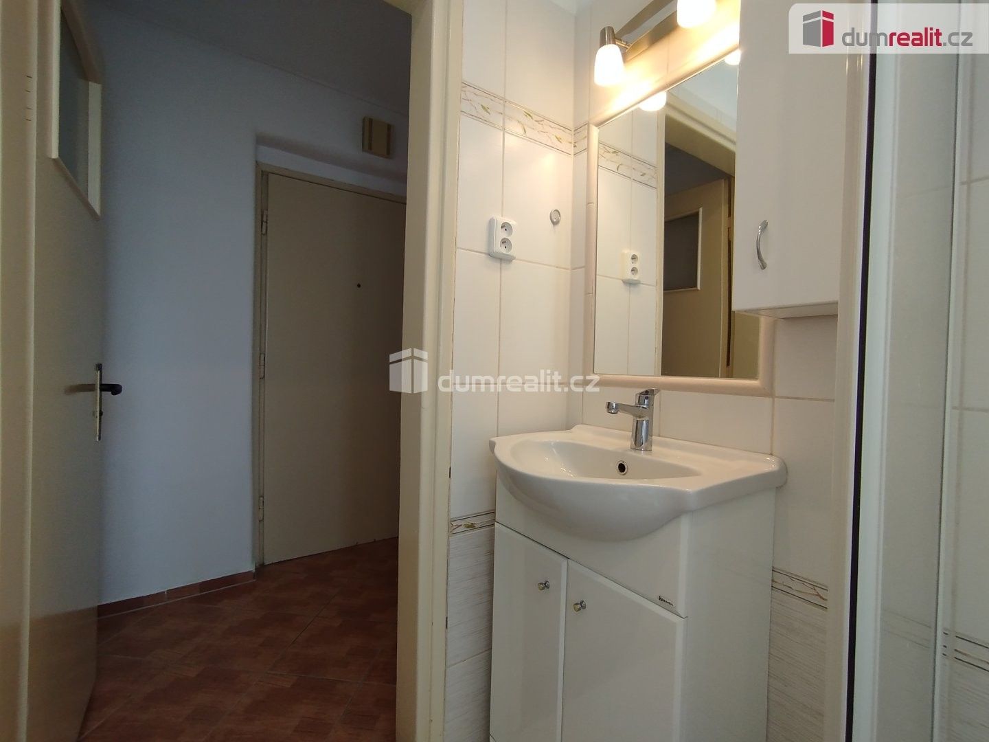 Pronájem bytu 3+1 62 m² - foto 12