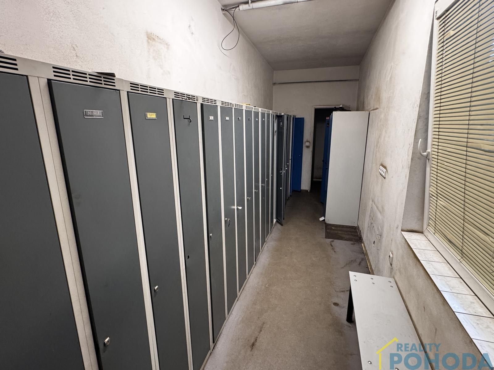 Pronájem komerčního prostoru 557 m² - foto 31
