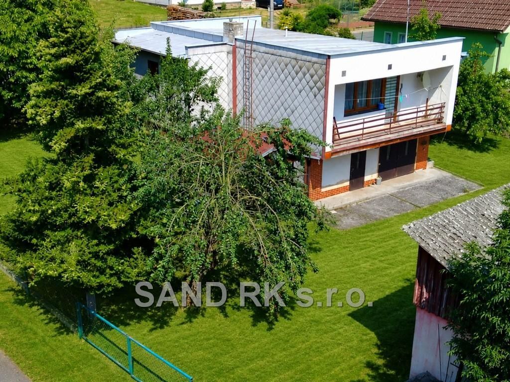 Prodej domu 190 m² - foto 1