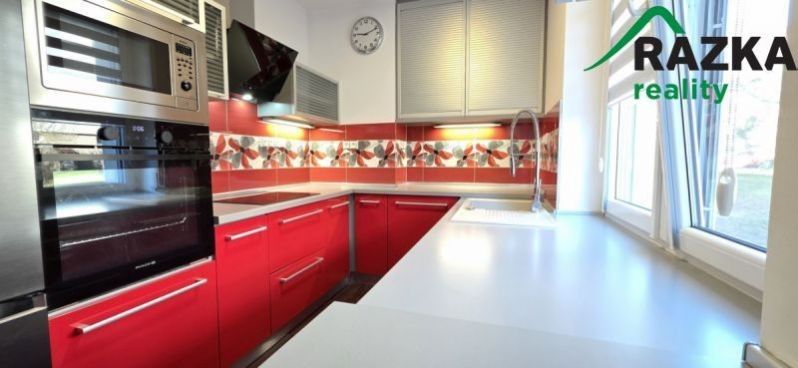 Pronájem bytu 2+1 58 m² - foto 2