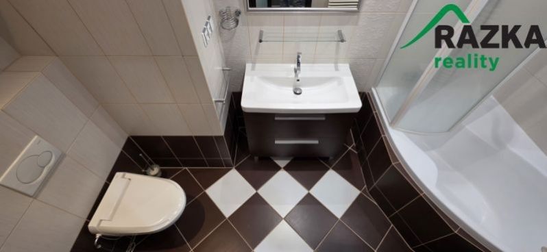 Pronájem bytu 2+1 58 m² - foto 11