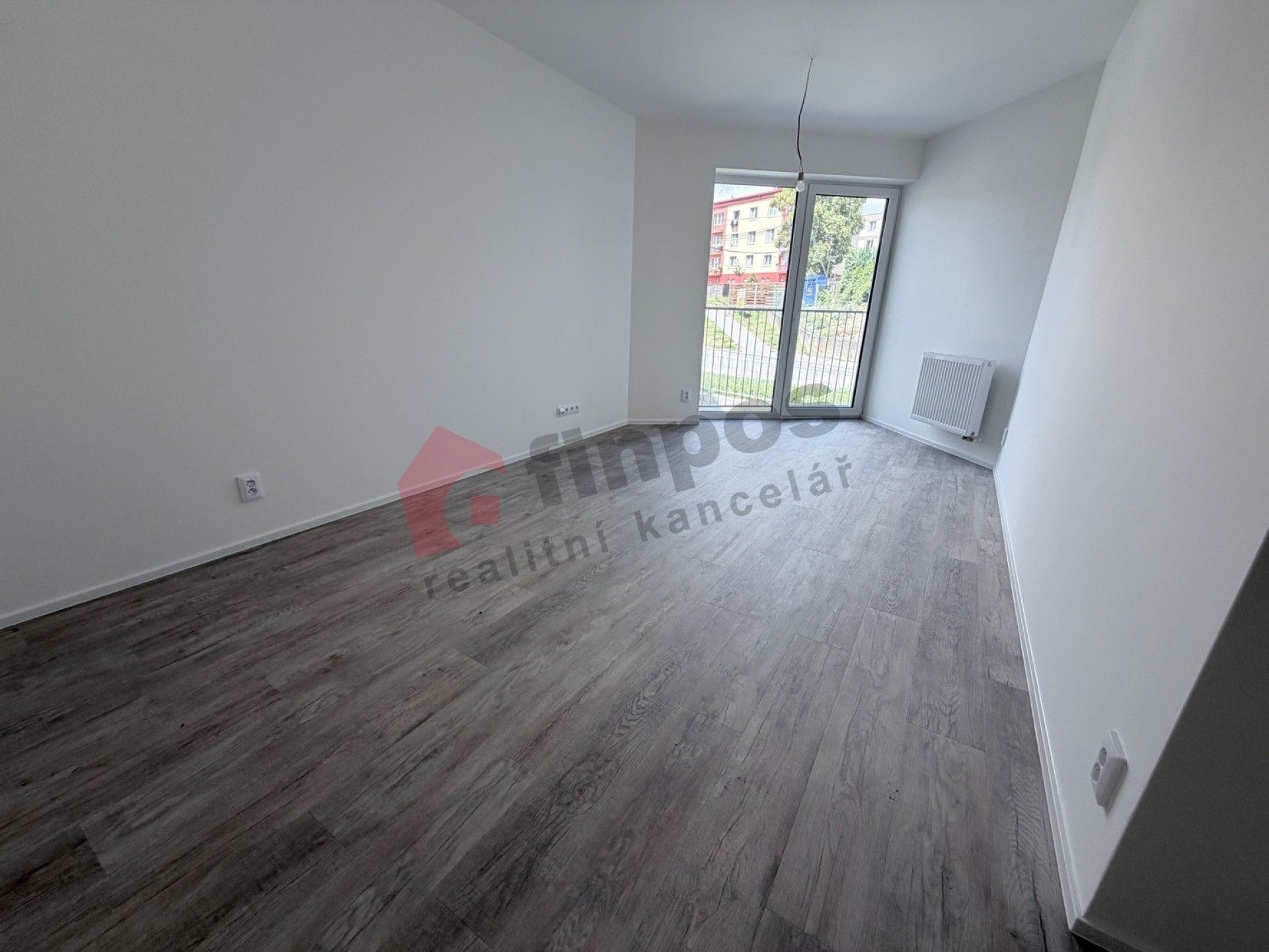 Pronájem bytu 2+kk 49 m² - foto 3