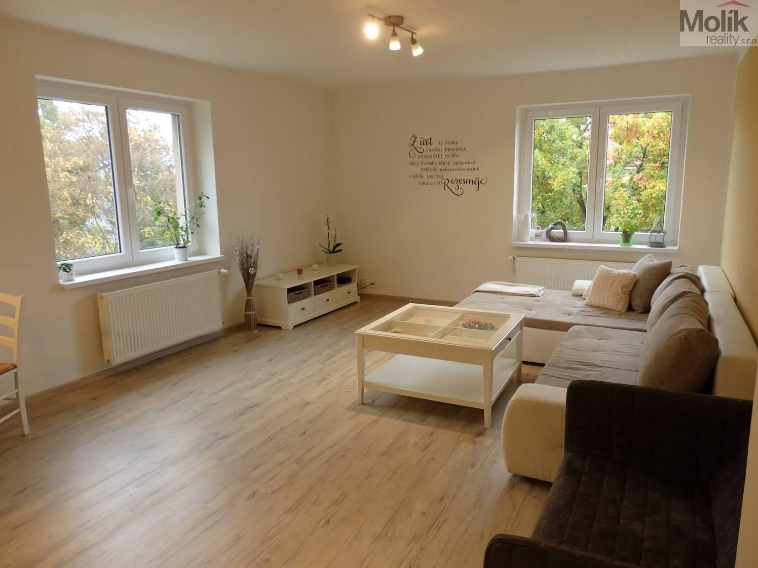 Pronájem bytu 2+1 70 m² - foto 4