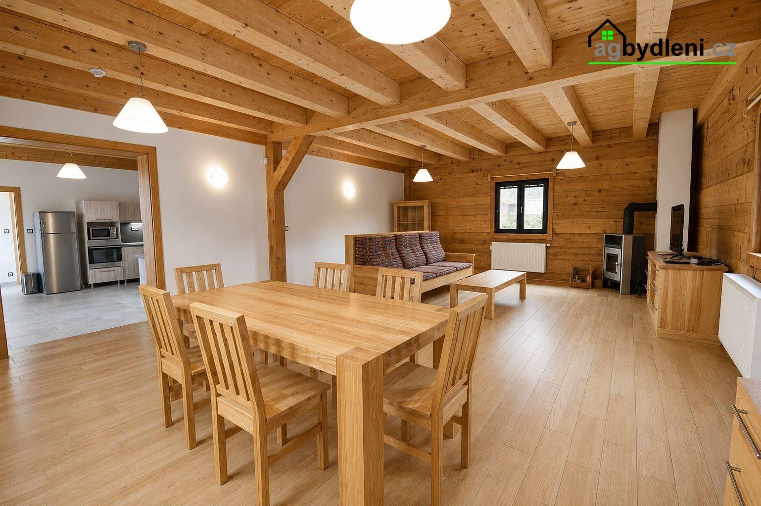 Pronájem bytu 2+1 87 m² - foto 1