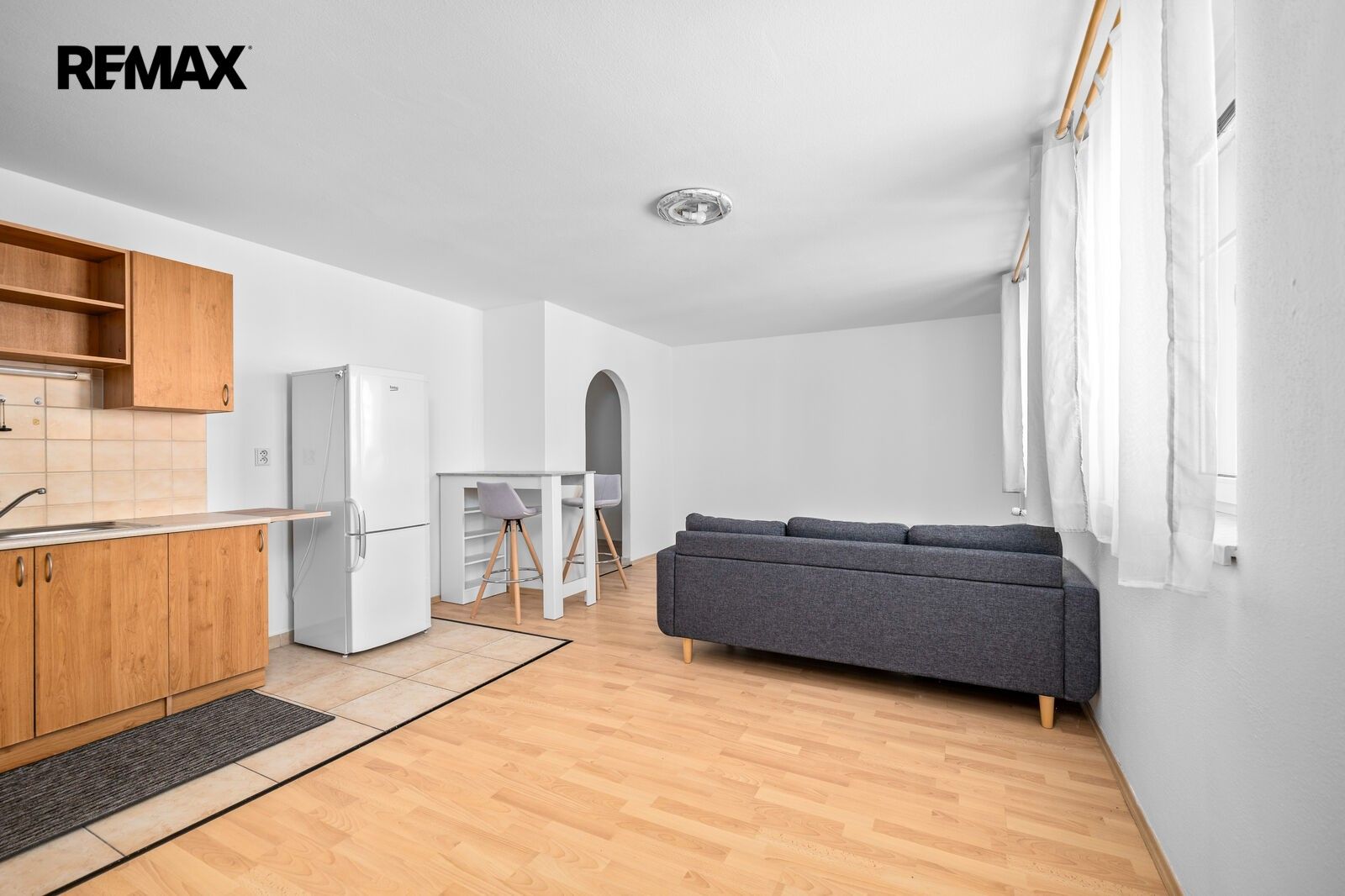 Prodej bytu 1+kk 38 m² - foto 2