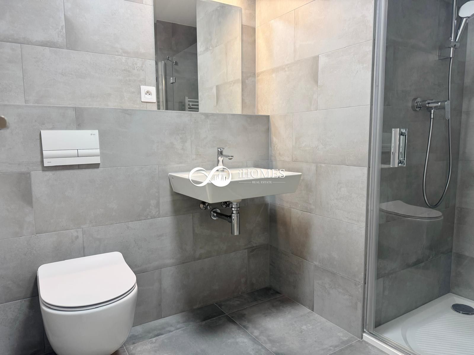 Pronájem bytu 2+1 49 m² - foto 3