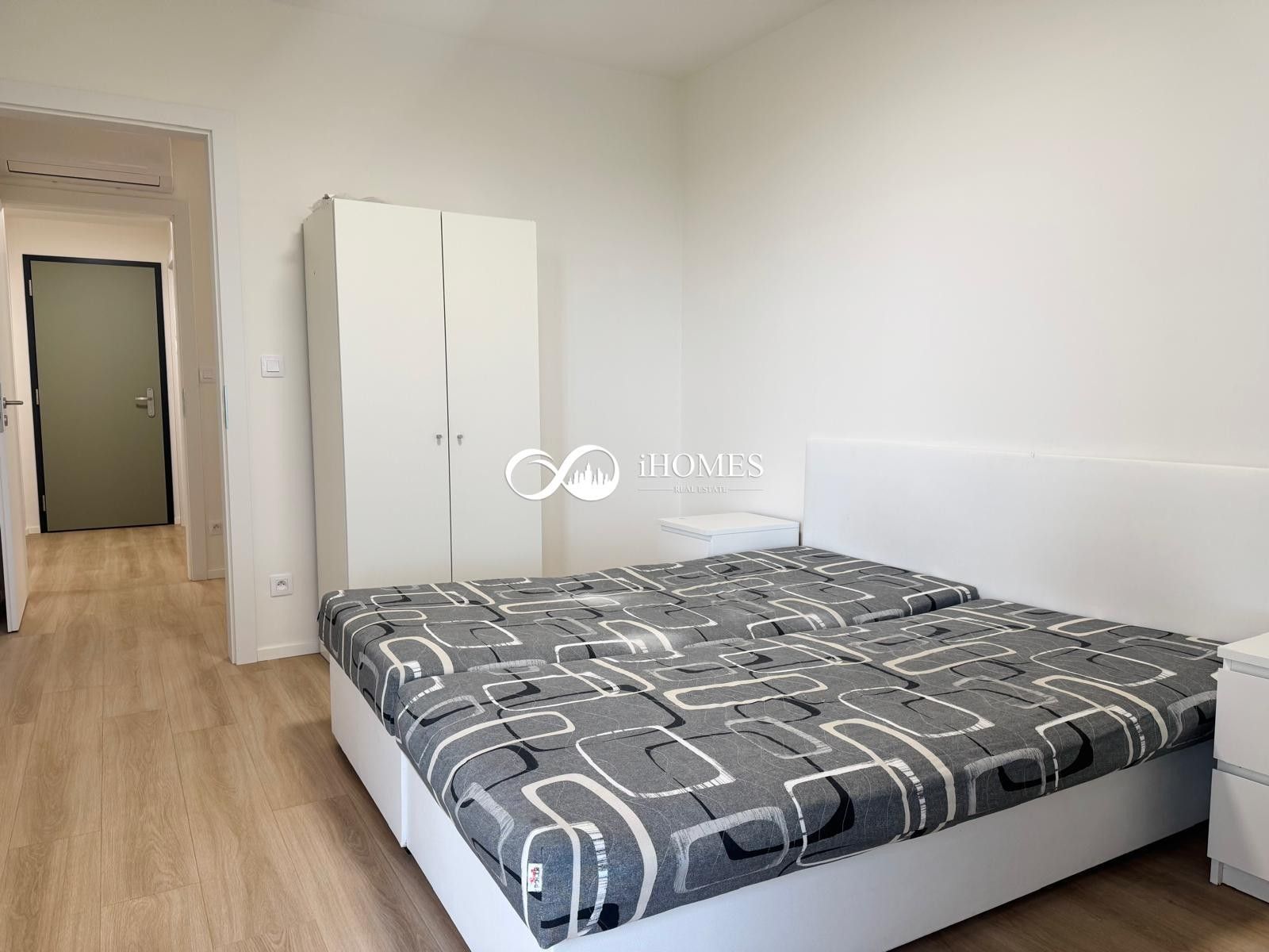 Pronájem bytu 2+1 49 m² - foto 4