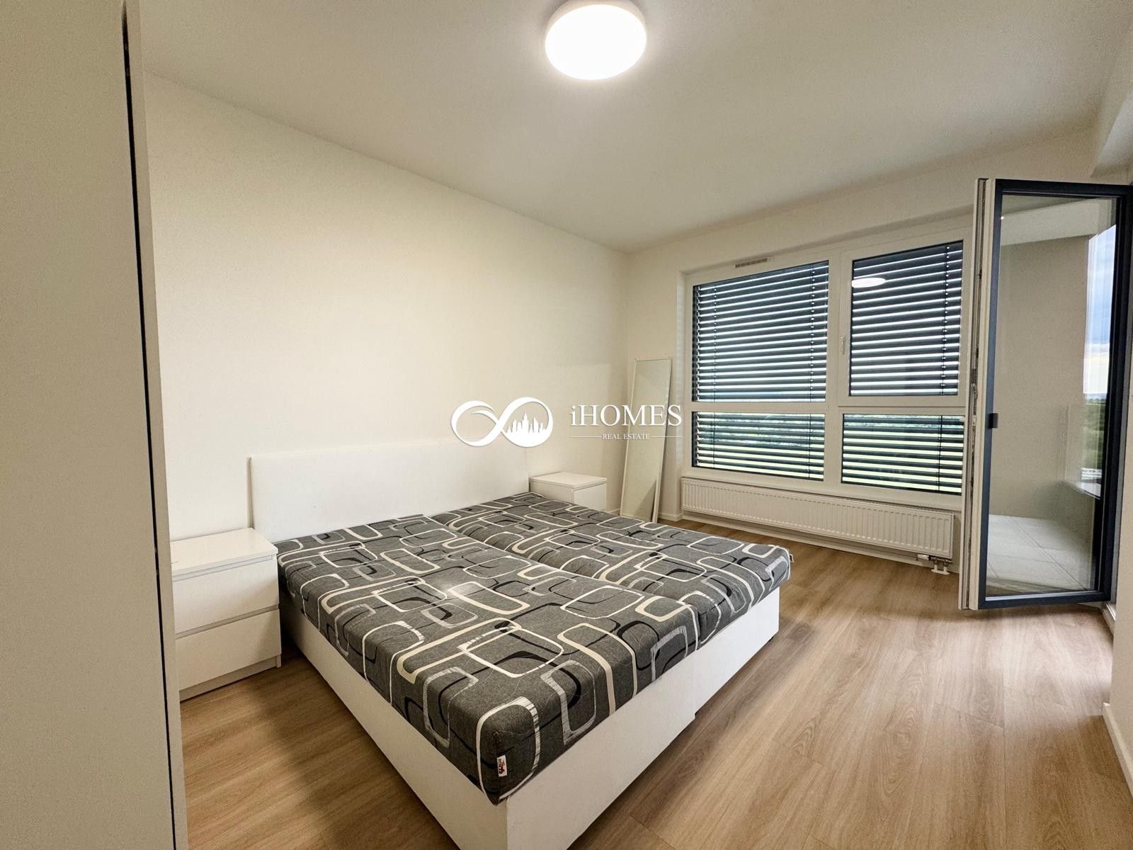 Pronájem bytu 2+1 49 m² - foto 5