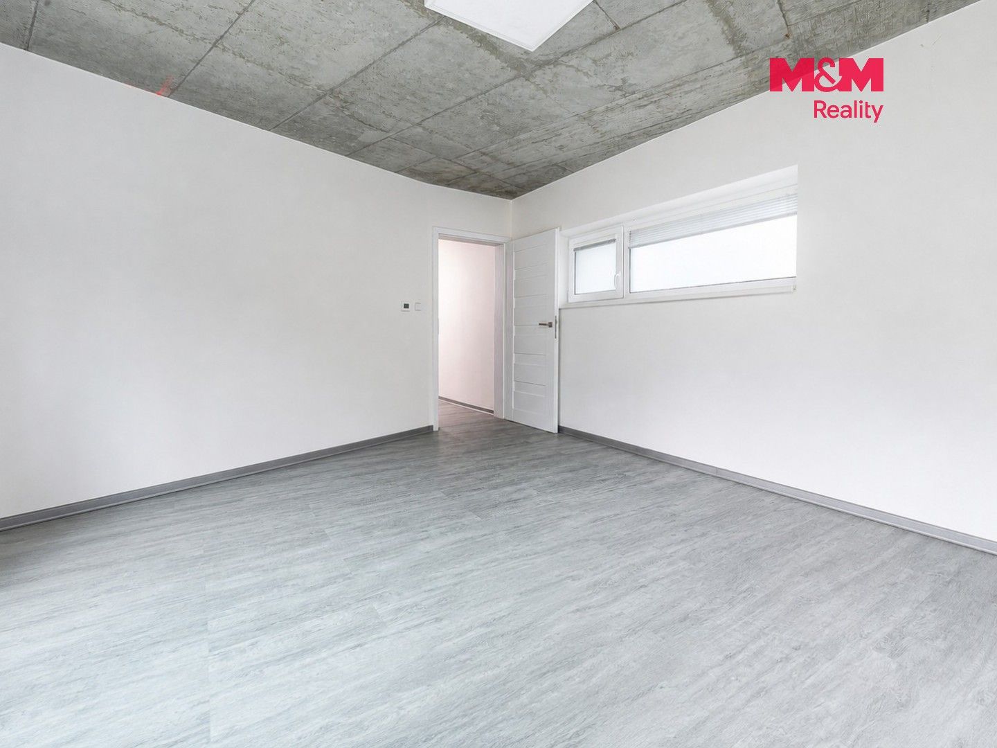 Pronájem bytu 3+kk 90 m² - foto 9