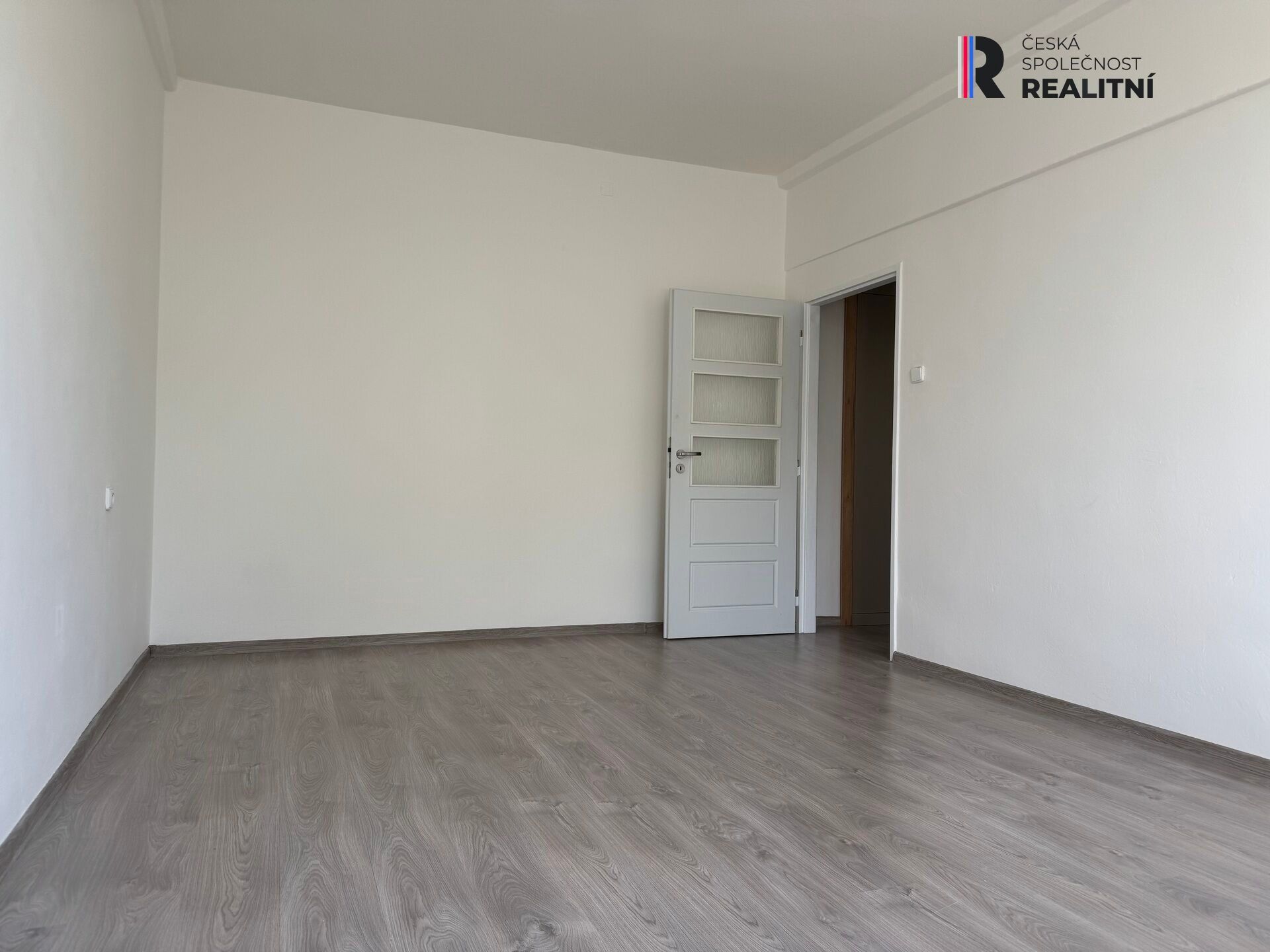 Pronájem bytu 2+1 54 m² - foto 5