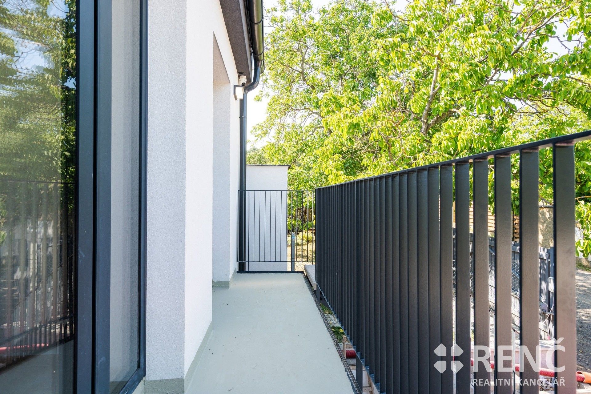 Pronájem bytu 2+kk 52 m² - foto 11