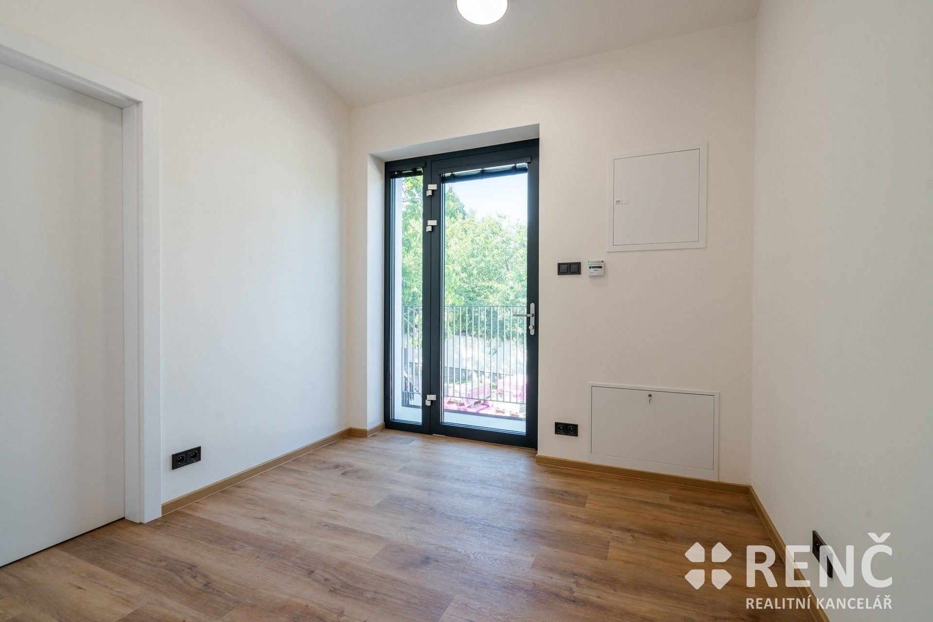Pronájem bytu 2+kk 52 m² - foto 16