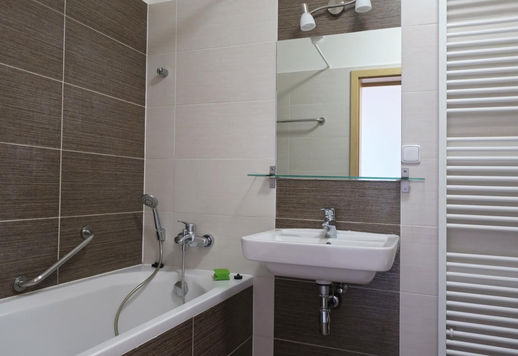 Pronájem bytu 2+kk 600 m² - foto 6