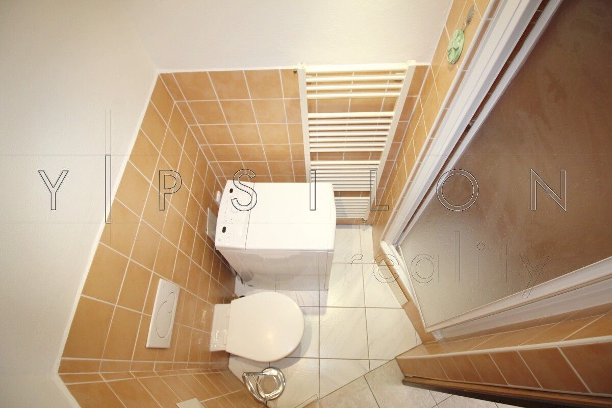 Pronájem bytu 3+kk 60 m² - foto 11