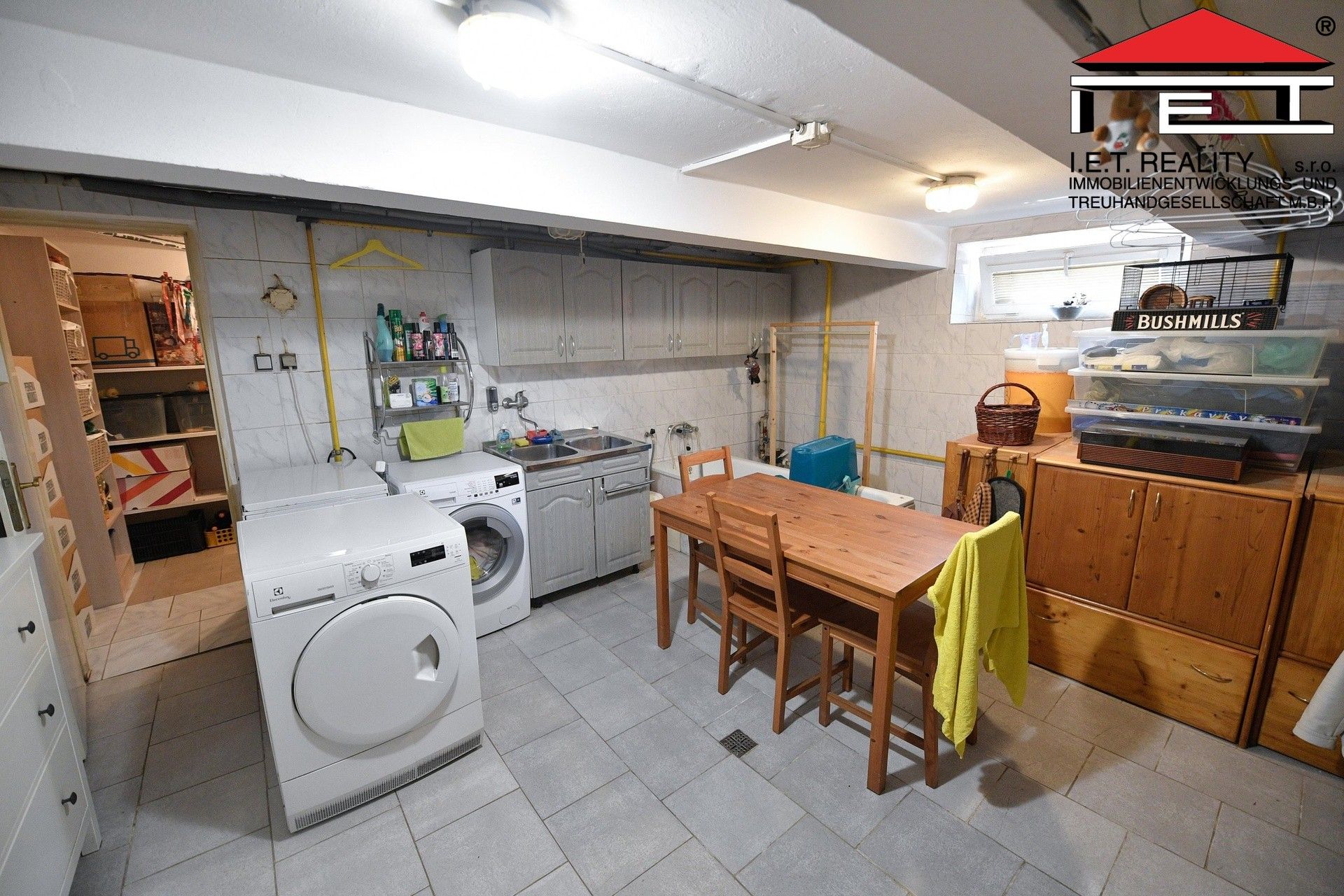 Prodej nemovitosti 255 m² - foto 20