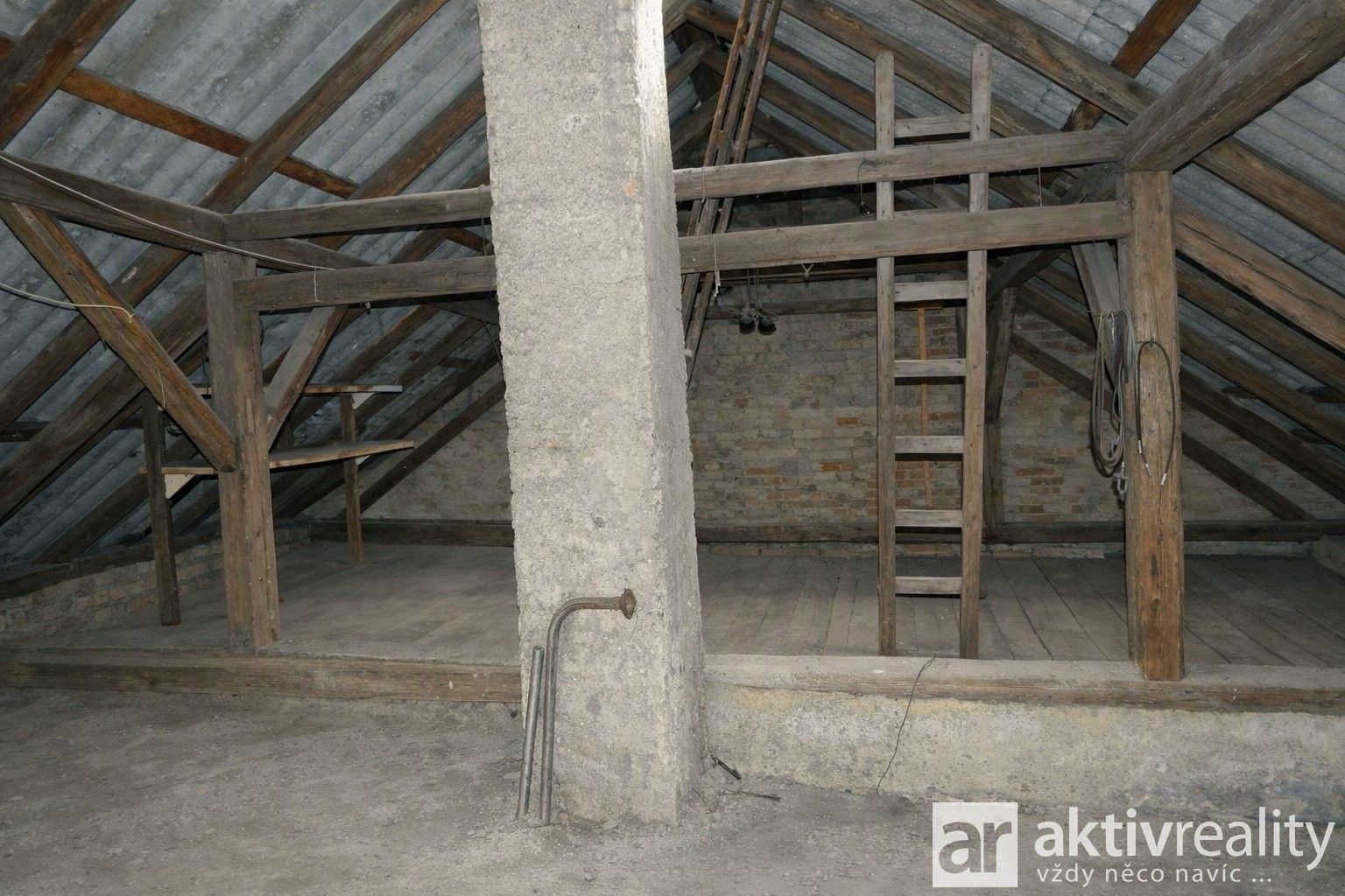 Prodej domu 200 m² - foto 14
