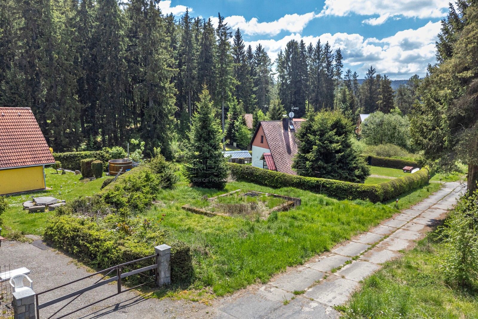 Prodej pozemku 900 m² - foto 2